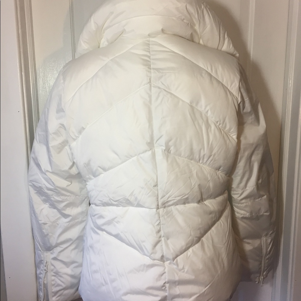 Gap Down White Jacket - image 6